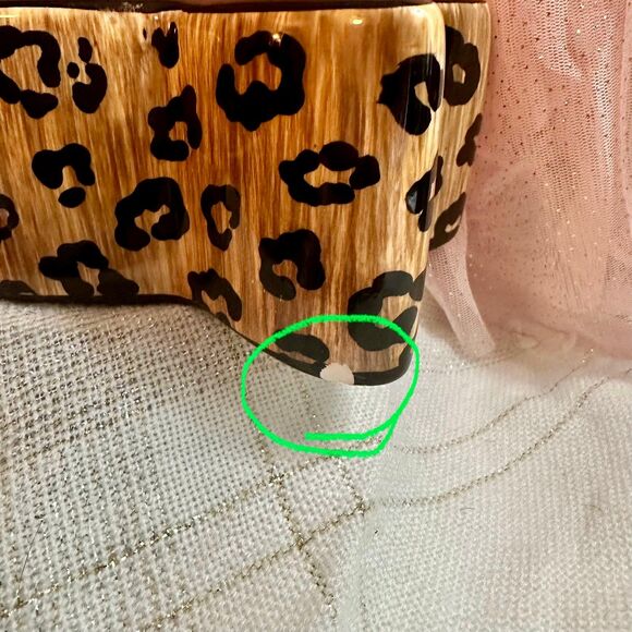 Ceramic Cat Food Bowl - Picture 8 of 10